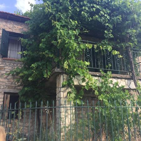 Kesemi Kalavryta Exterior foto